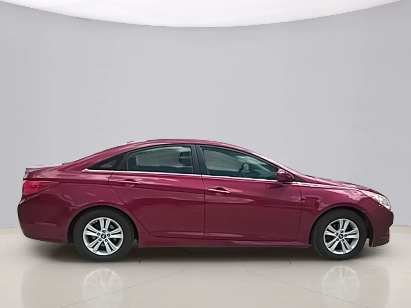 Used 2014 Red Hyundai GLS image 6