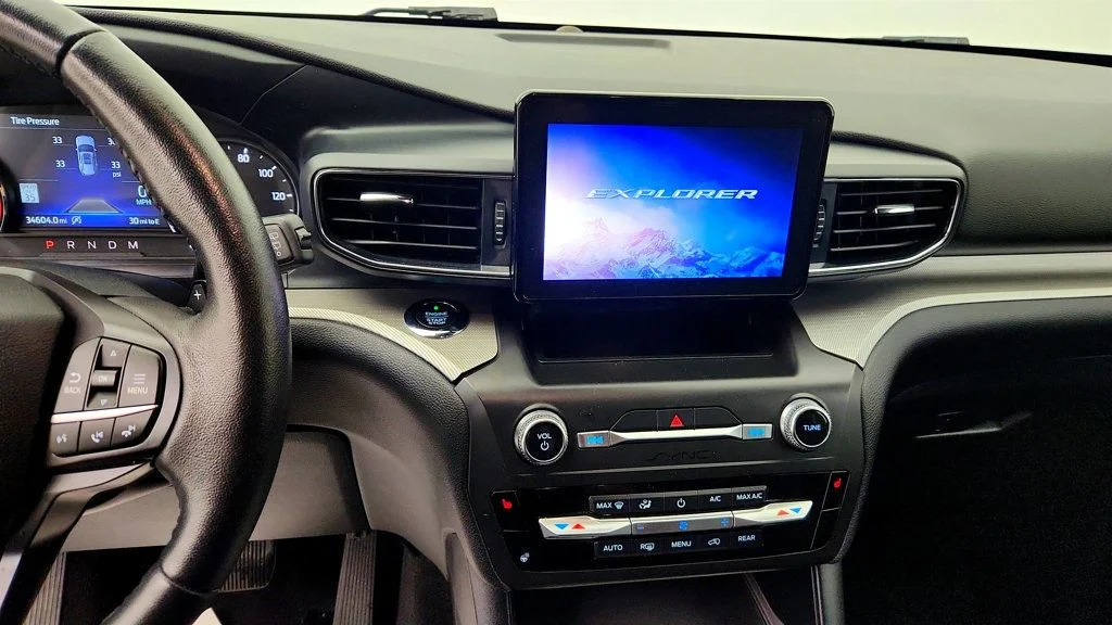 Used 2020 Iconic Silver Metallic Ford XLT 4WD w/ Twin Panel Moonroof & Co-Pilot360 Assist+ image 17