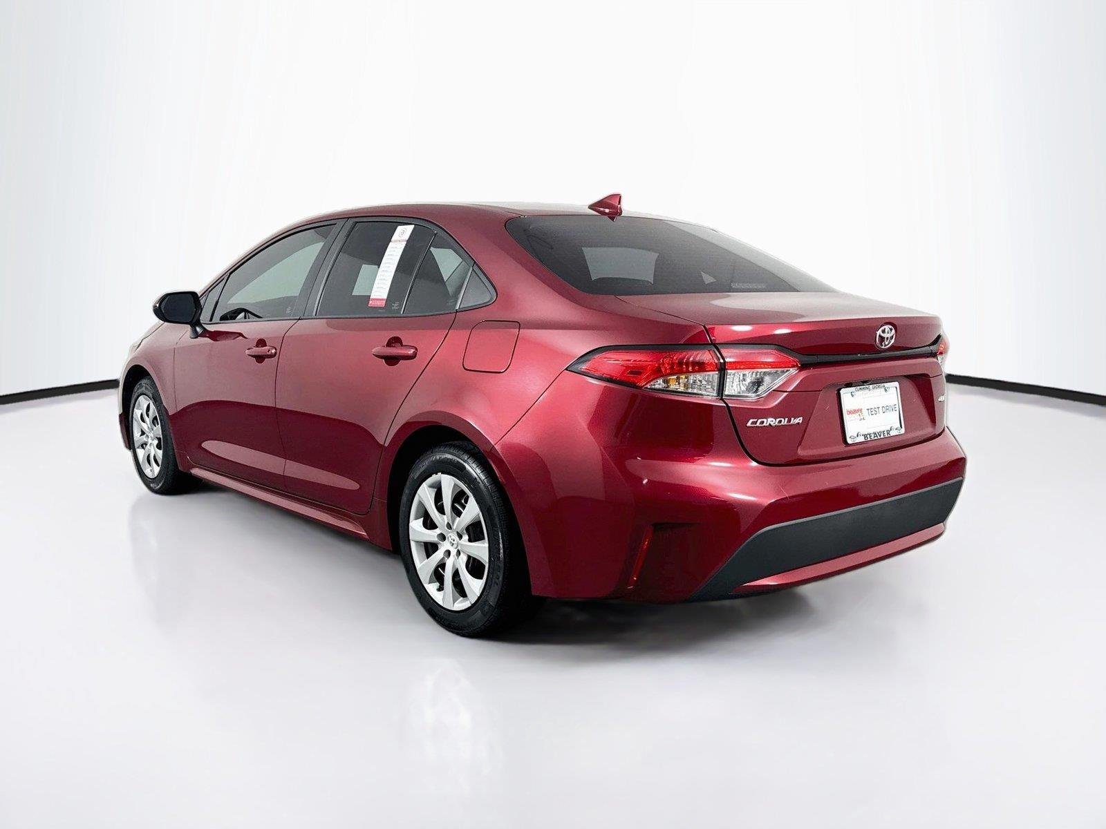 Certified Used 2022 Ruby Flare Pearl Toyota LE image 11