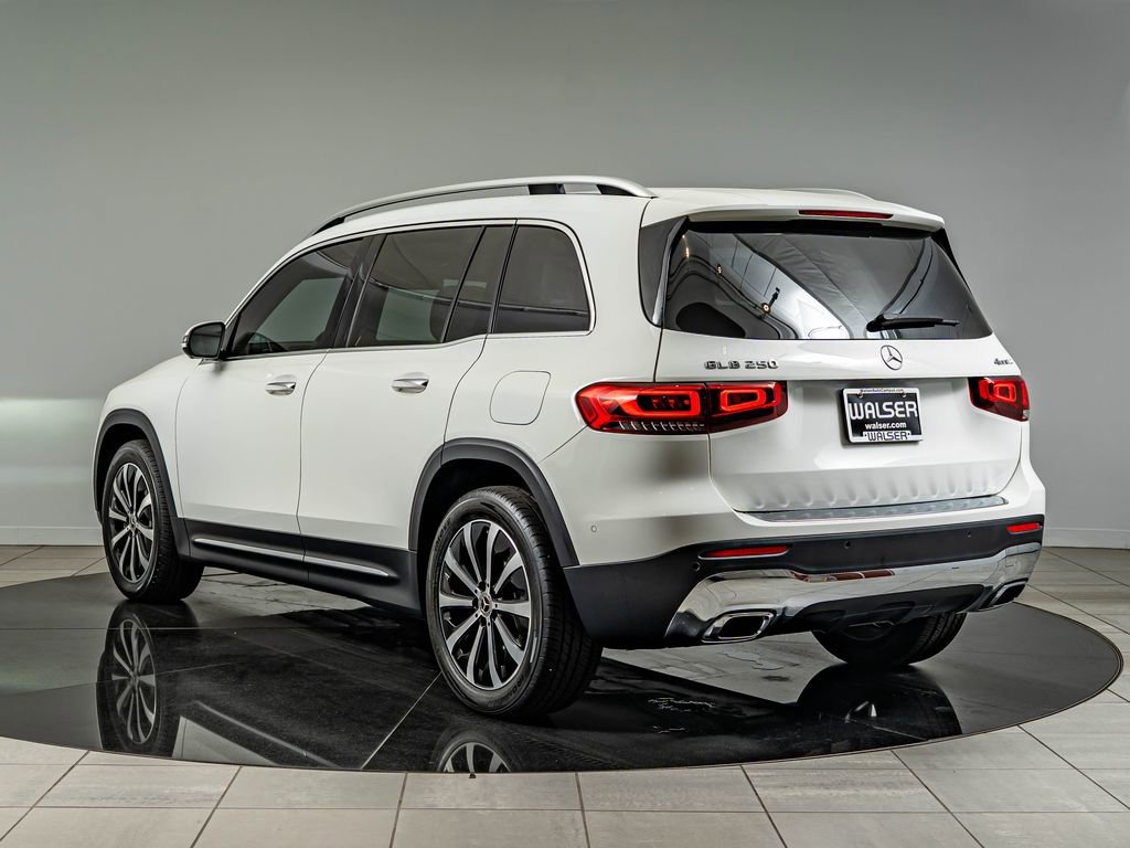 Used 2023 Polar White Mercedes-Benz GLB 250 image 7