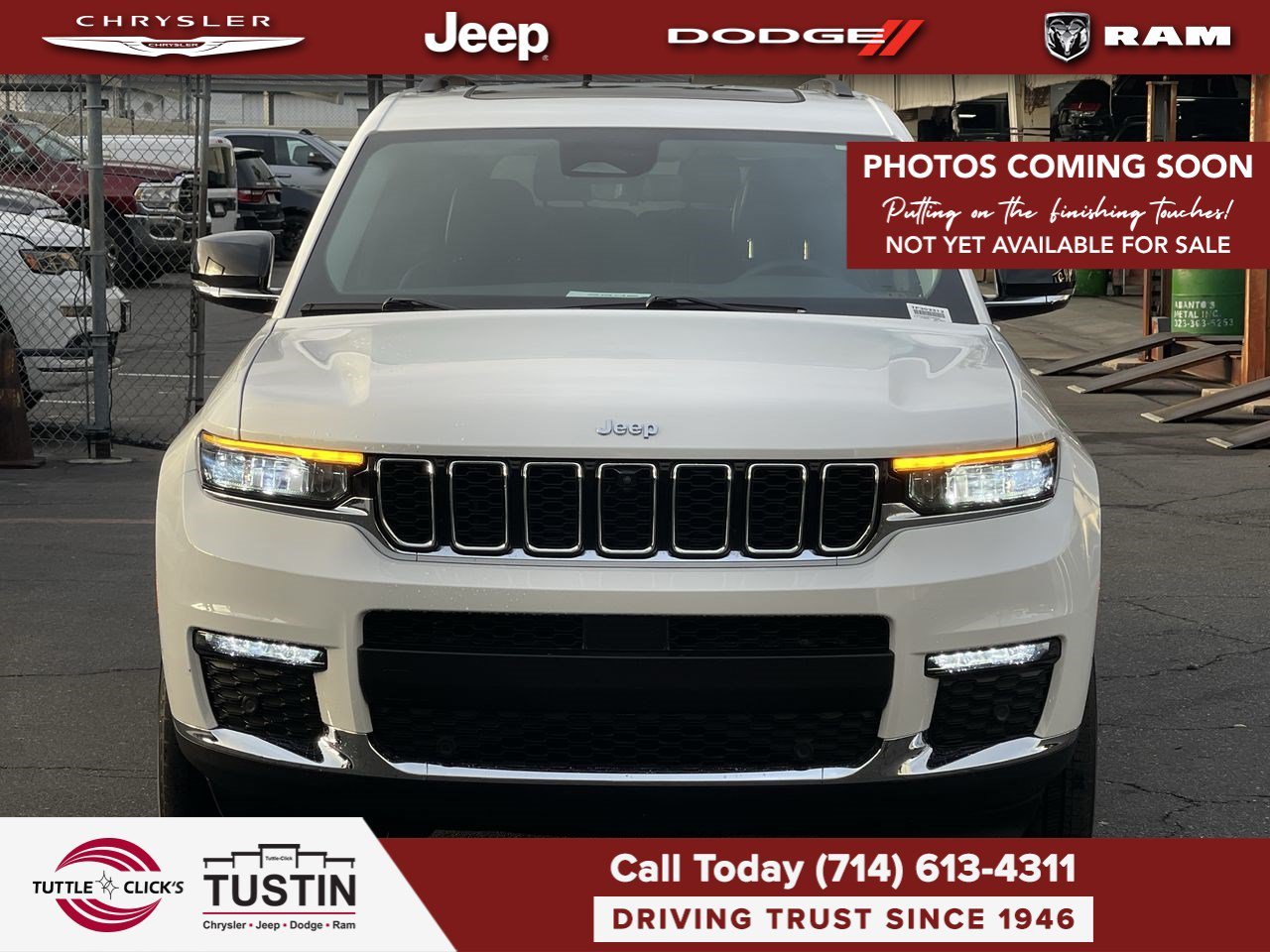 Used 2023 Bright White Clearcoat Jeep Limited image 1
