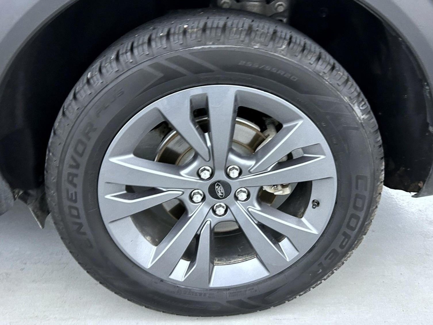 Used 2023 Gray Ford XLT image 25