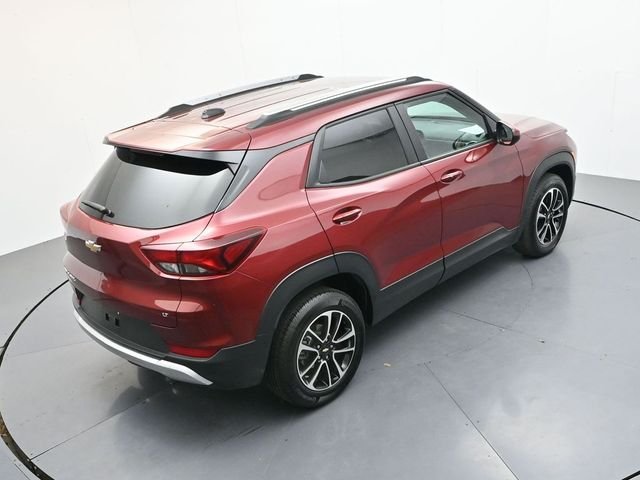Used 2025 Crimson Chevrolet LT image 24