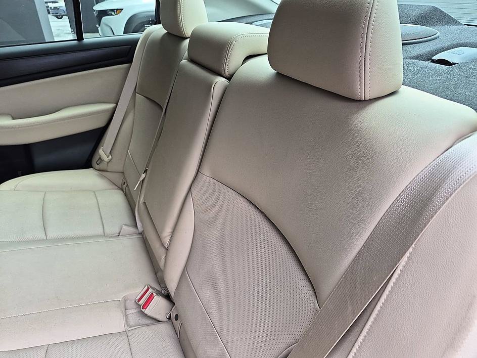 Used 2015 Lapis Blue Pearl Subaru 2.5i Limited image 29