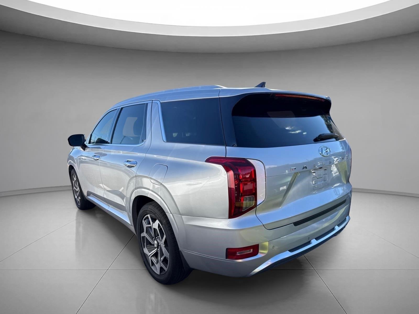 Used 2021 Typhoon Silver Hyundai Calligraphy image 9