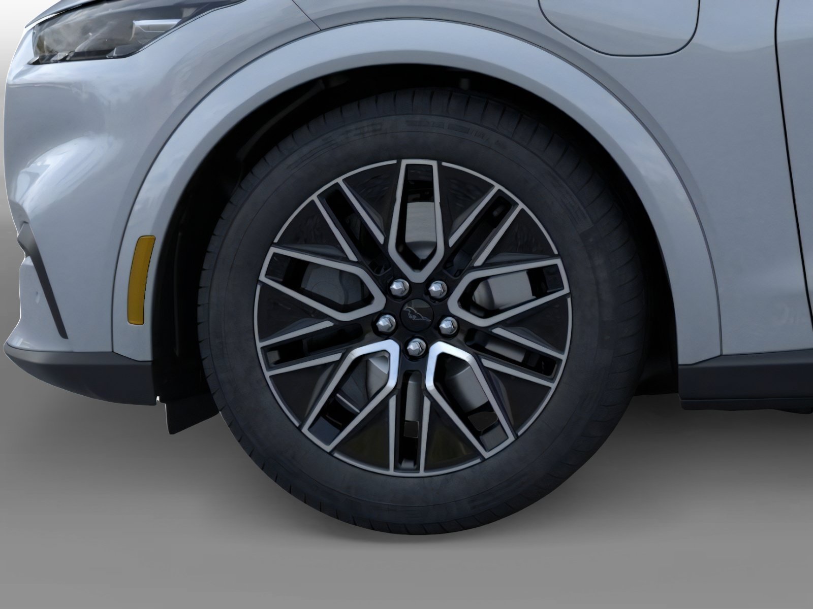 New 2026 Glacier Gray Metallic Tri-coat Ford Premium image 19