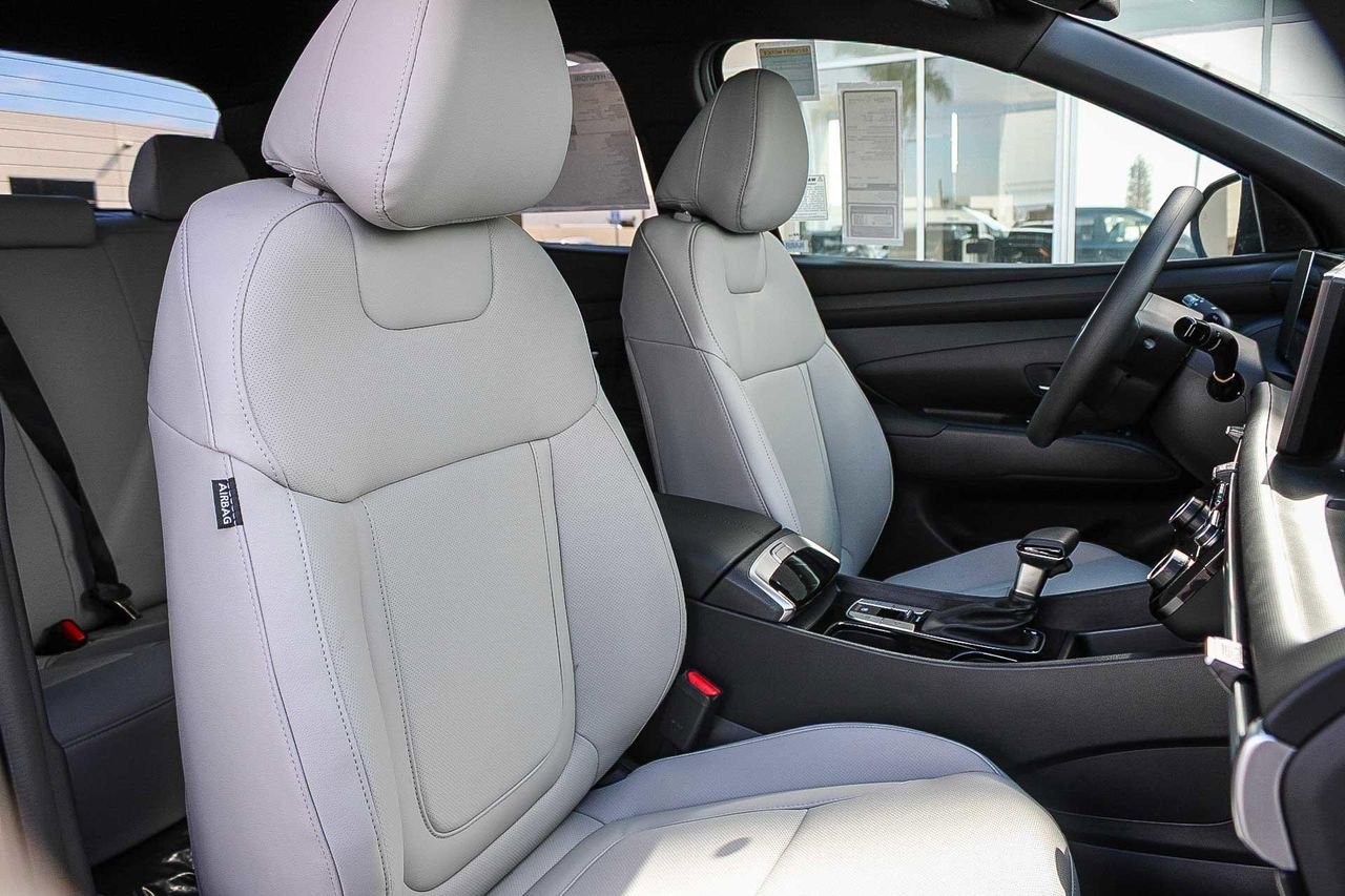 New 2026 Black Hyundai SEL image 44