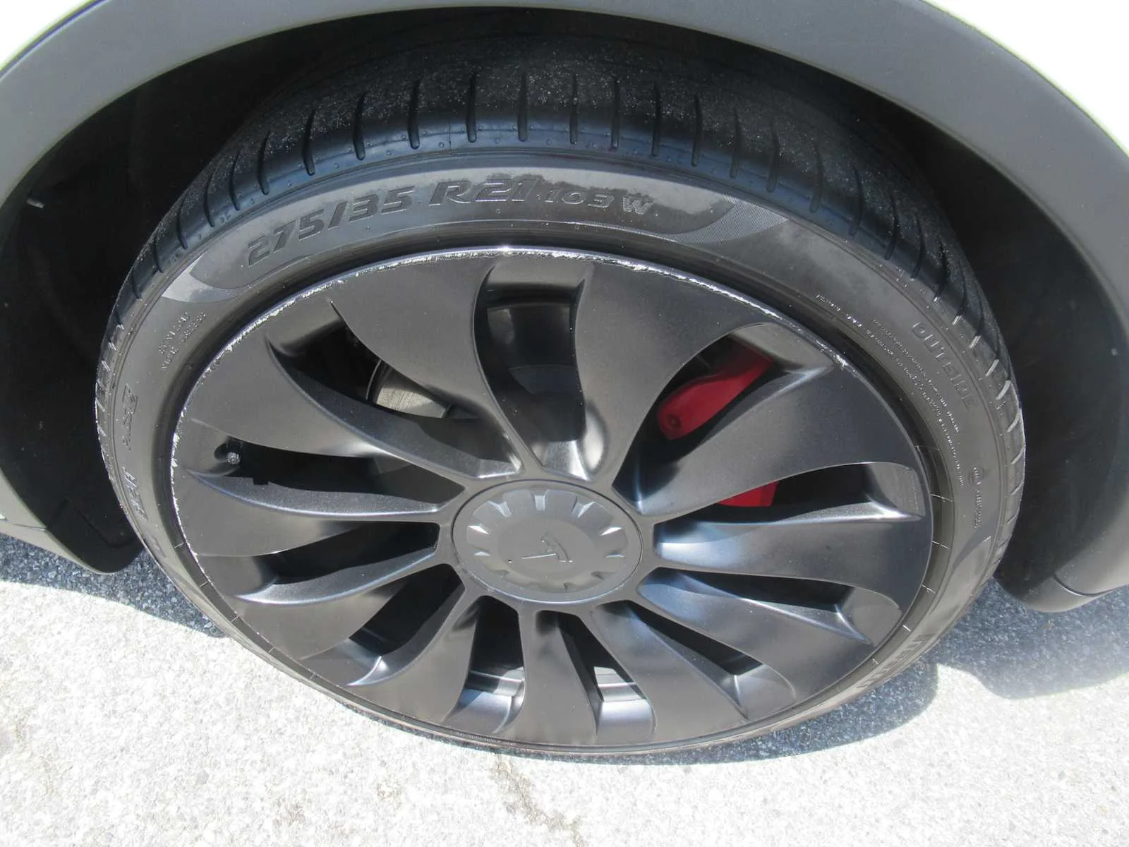 Used 2022 Pearl White Multi-Coat Tesla Performance image 9