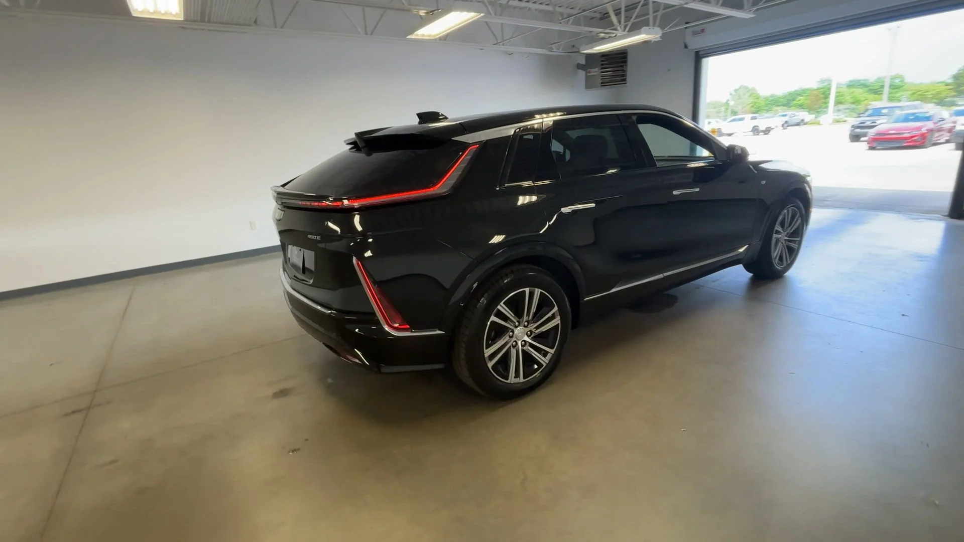 2025 Cadillac LYRIQ Luxury 2 - Photo 54
