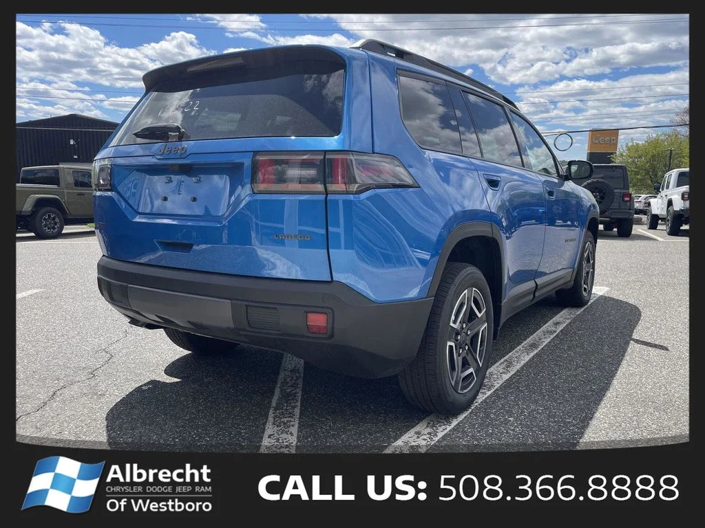 New 2026 Hydro Blue Pearl-Coat Exterior Paint Jeep Laredo image 5