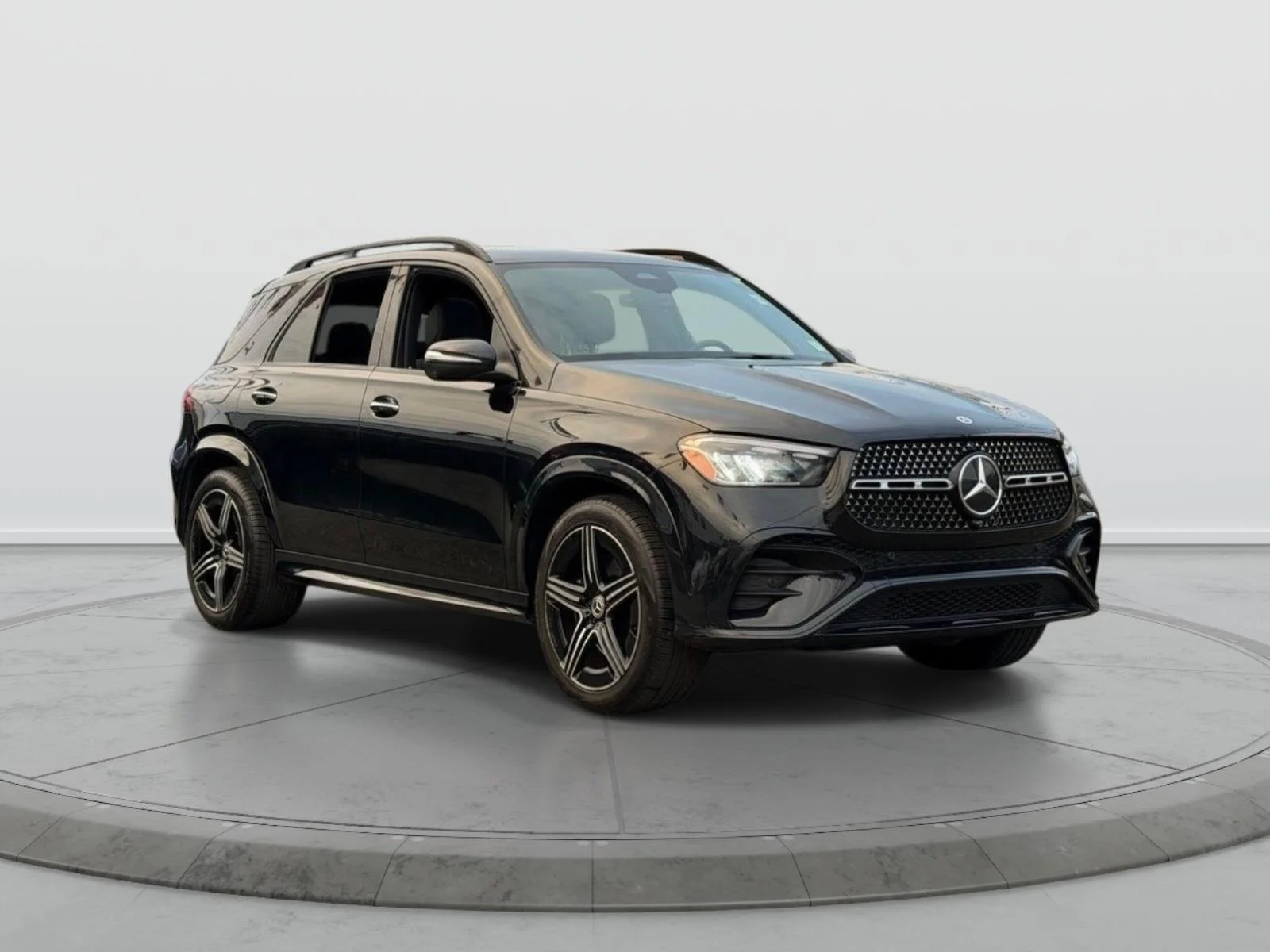 Used 2025 Black Mercedes-Benz GLE 350 image 1