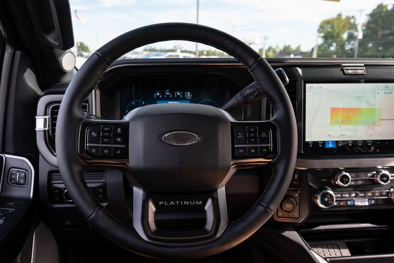 2026 Ford F-250 Super Duty Platinum - Photo 43