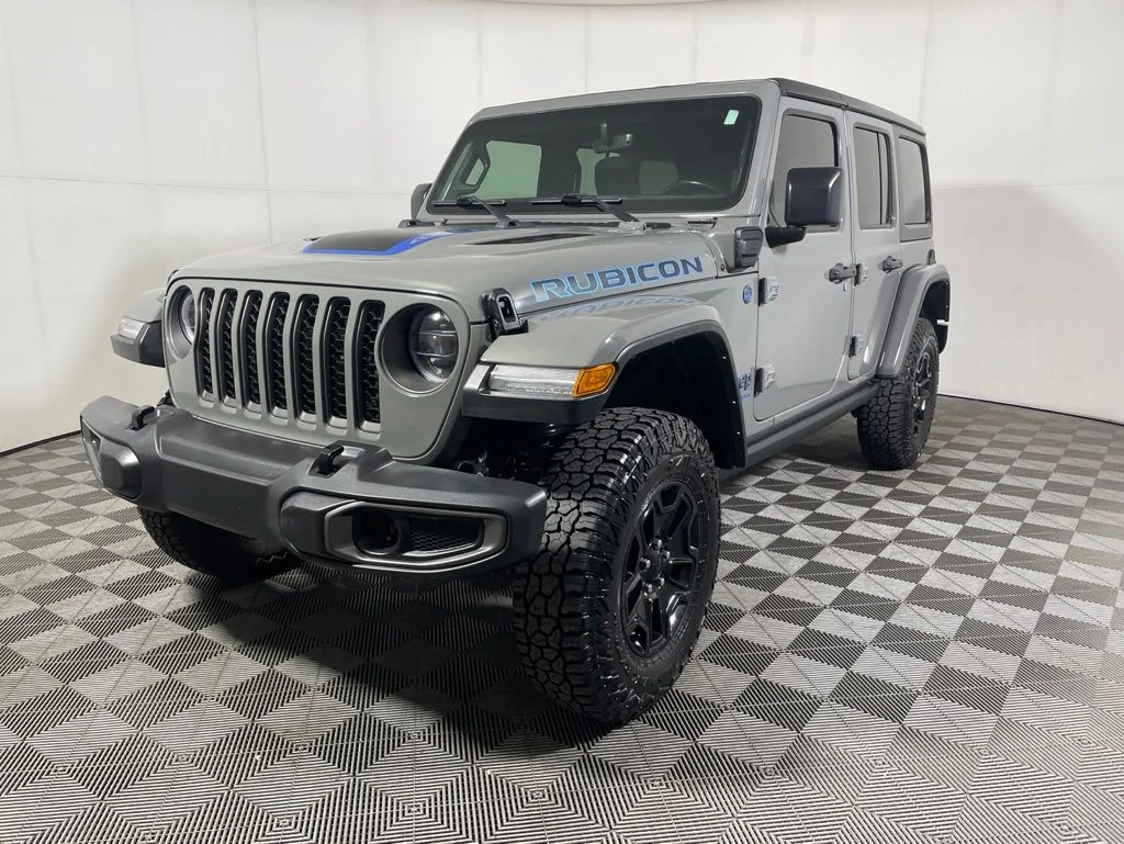 Used 2023 Gray Clearcoat Jeep Rubicon 4xe image 4