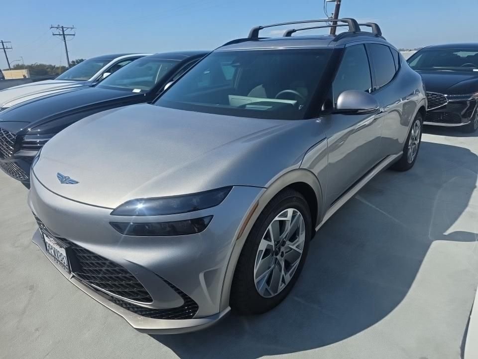 2025 Genesis GV60