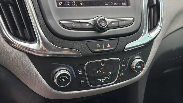 Used 2024 Summit White Chevrolet LS image 31