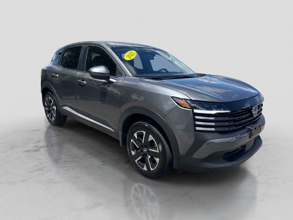Used 2025 Gray Nissan SV image 10