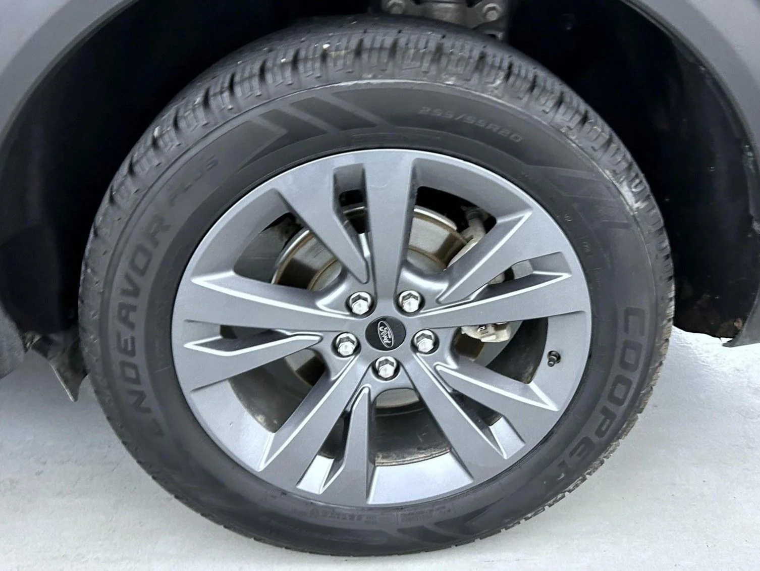 Used 2023 Gray Ford XLT image 25