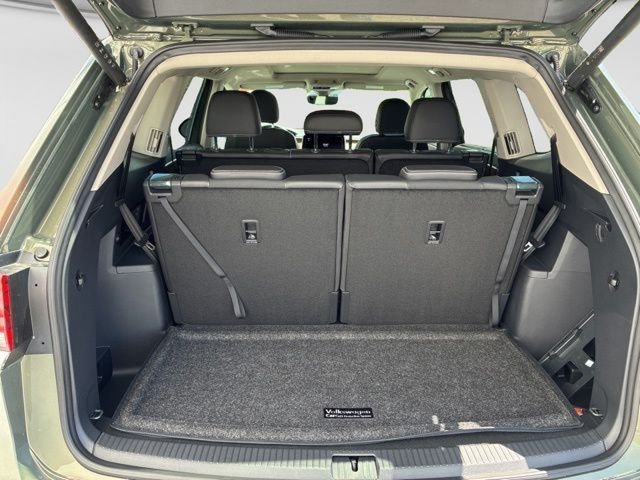 New 2026 Avocado Green Volkswagen 2.0T SE w/Technology image 6