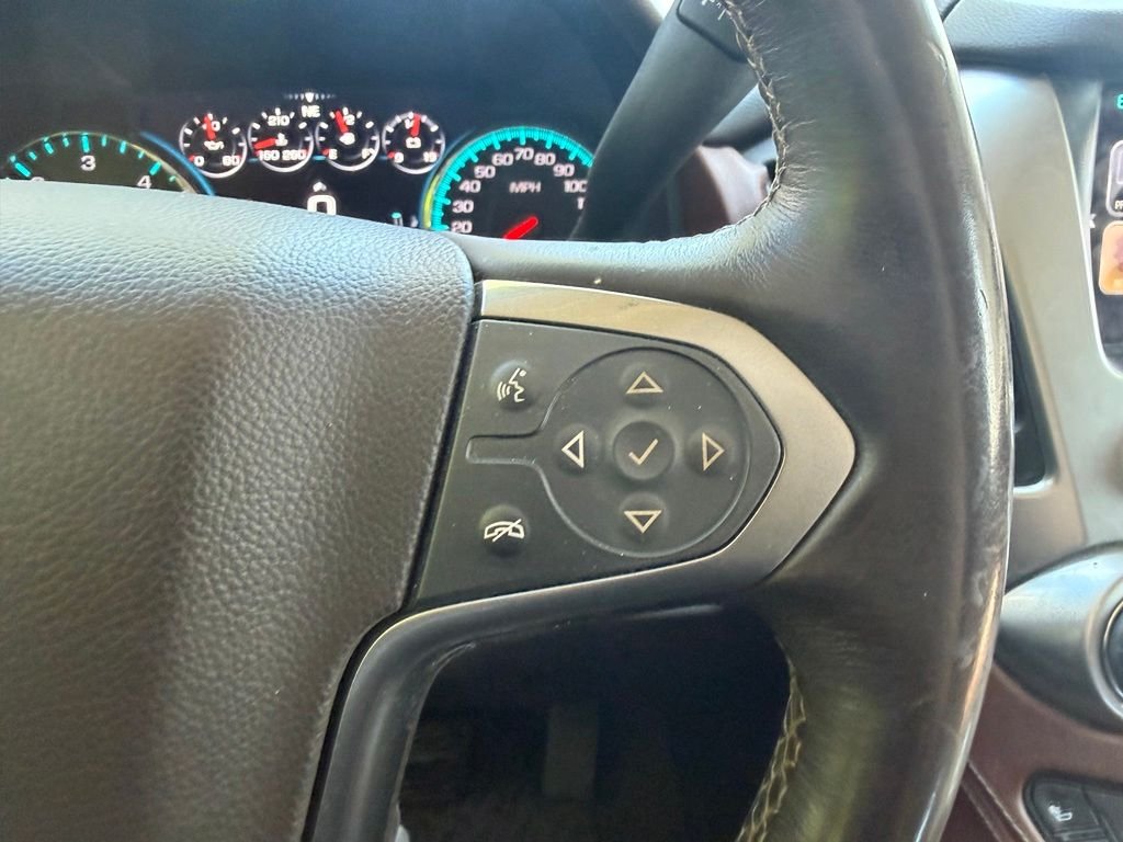Used 2016 Iridescent Pearl Tricoat Chevrolet LTZ image 19