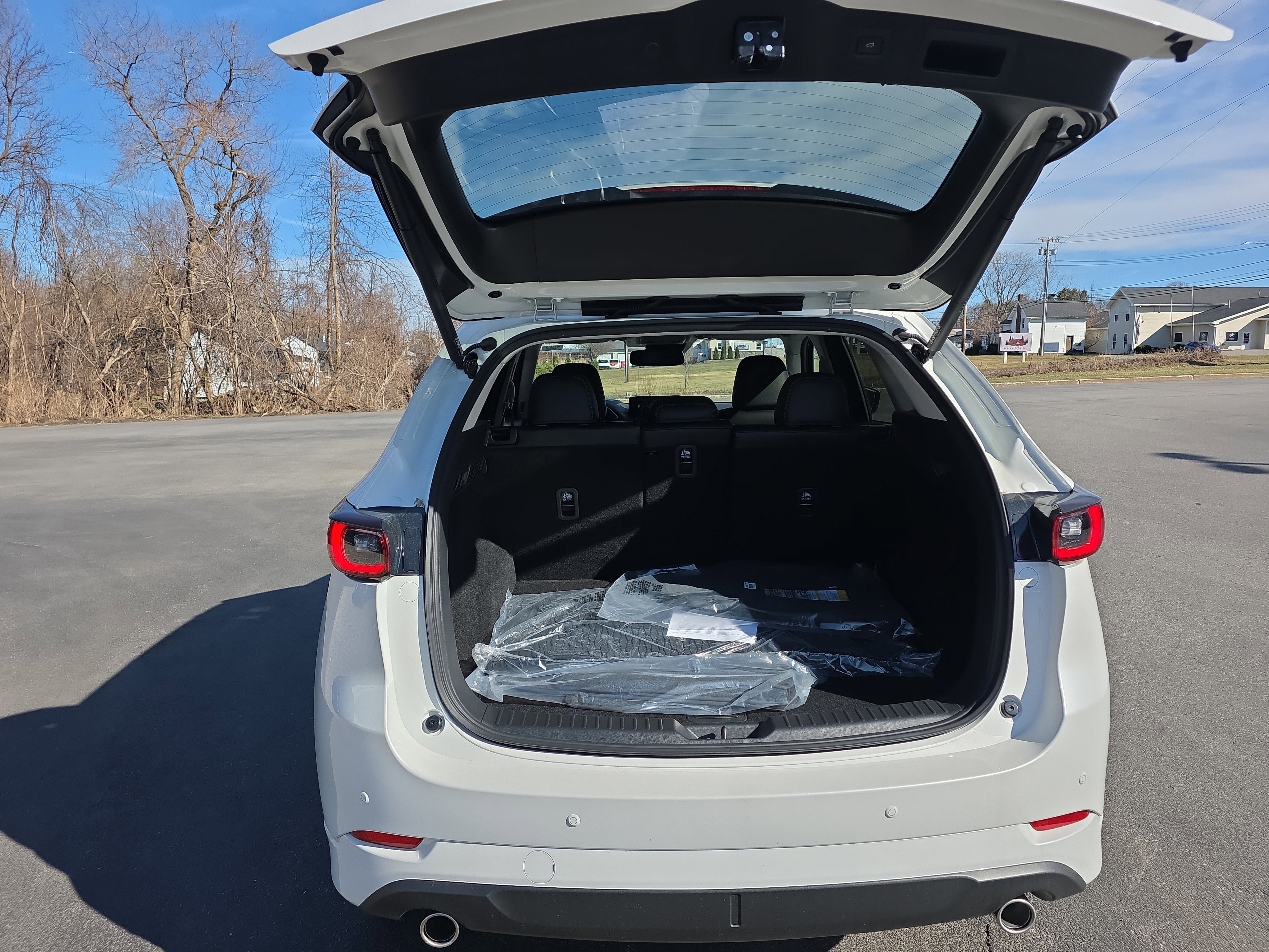 2025 Mazda CX-5 S Premium Plus package - Photo 11