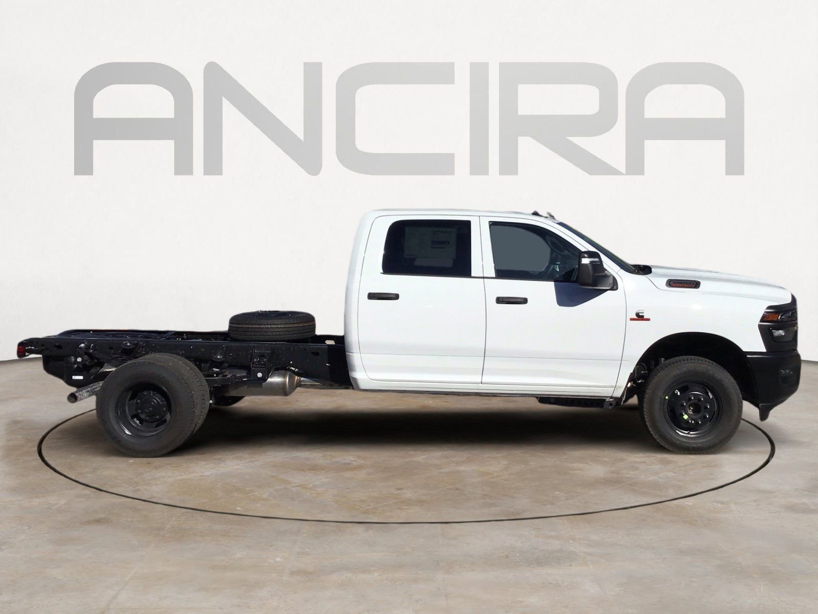 New 2026 Bright White Clearcoat RAM Tradesman image 11