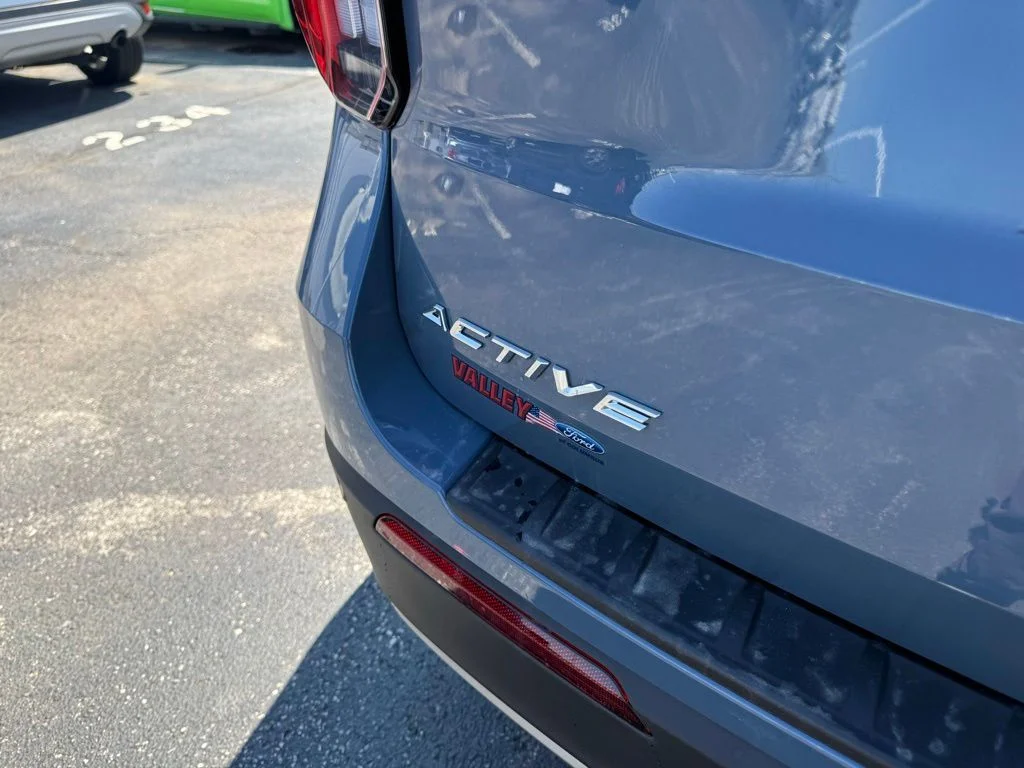 New 2026 Vapor Blue Metallic Ford Active image 43