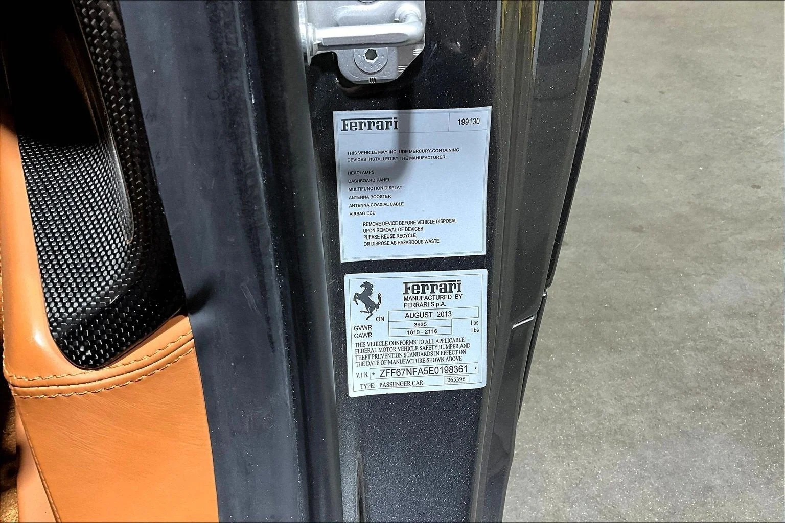 Used 2014 Grigio Silverstone Ferrari  image 17