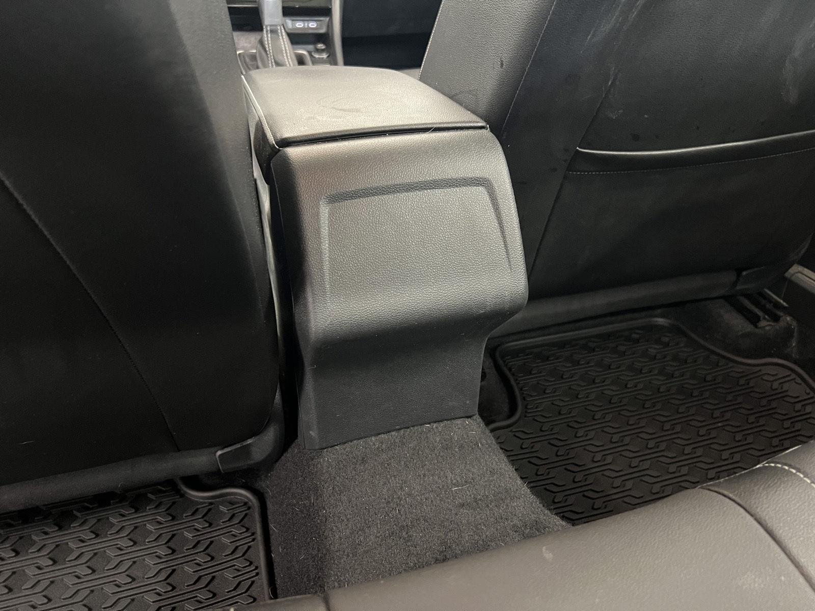 2023 Volkswagen Jetta SE - Photo 28