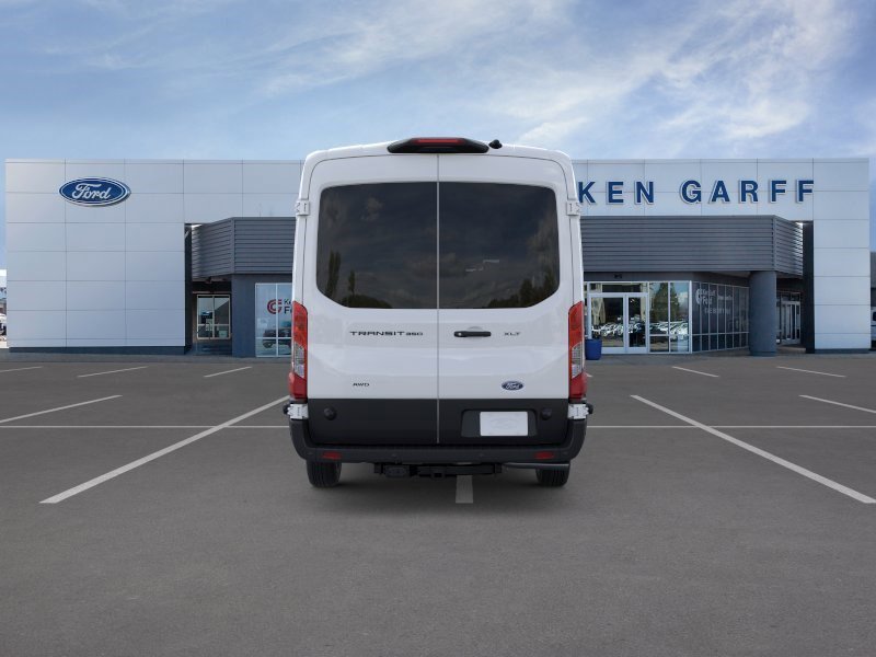 New 2026 Oxford White Ford XLT image 5