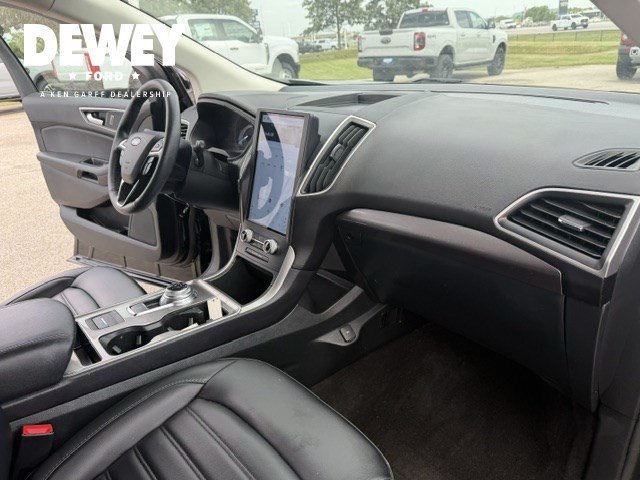 Used 2024 Black Metallic Ford SEL image 37