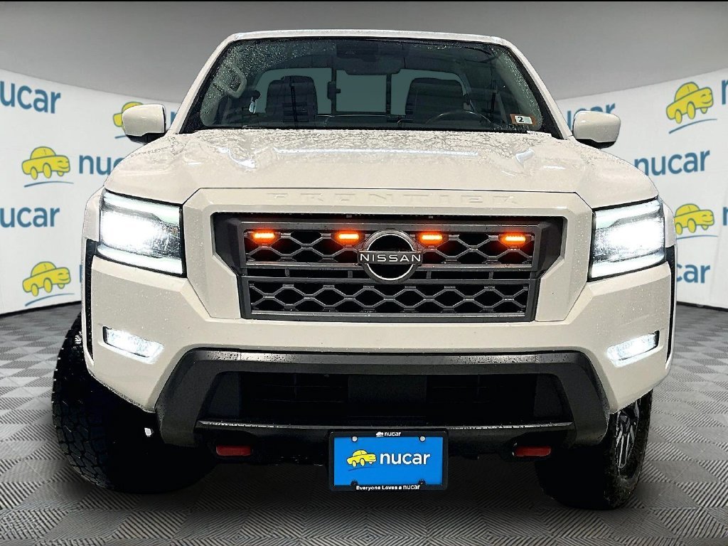 Used 2024 White Nissan SL image 2