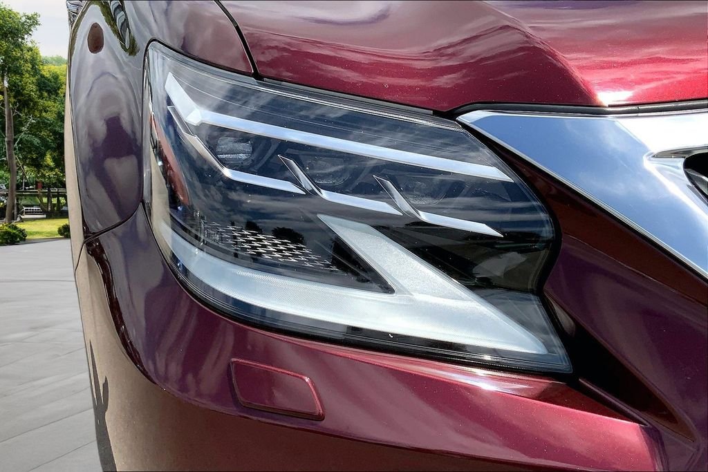 Used 2020 Red Lexus 460 image 31