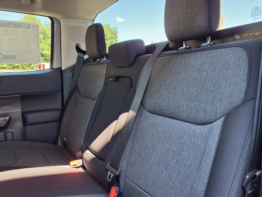 2025 Ford Maverick XLT - Photo 9