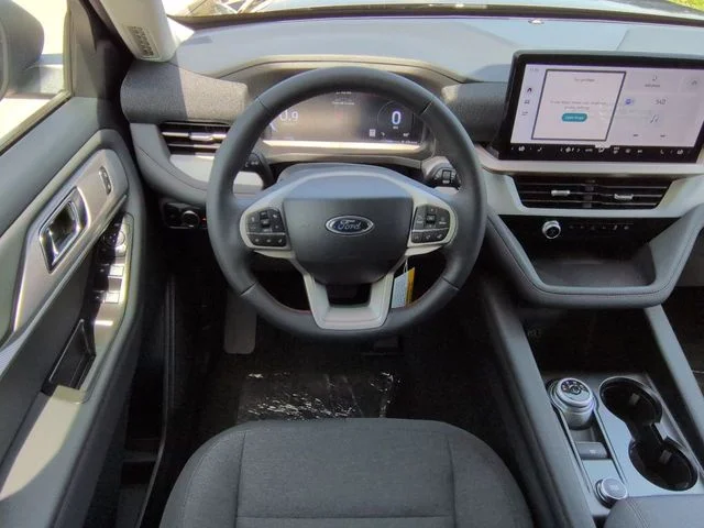 New 2026 Carbonized Gray Metallic Ford Active image 16