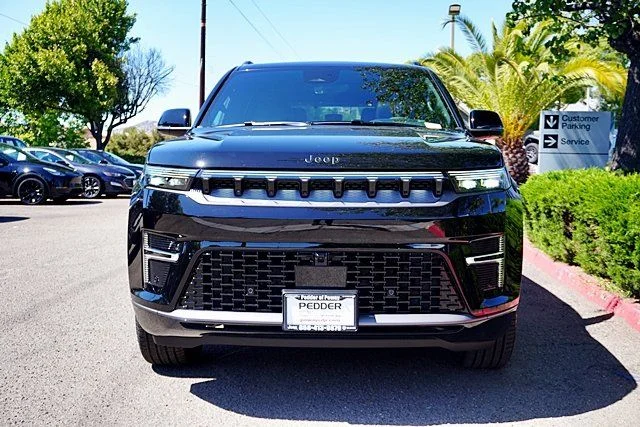 New 2026 High Gloss Black Jeep Limited Reserve image 4