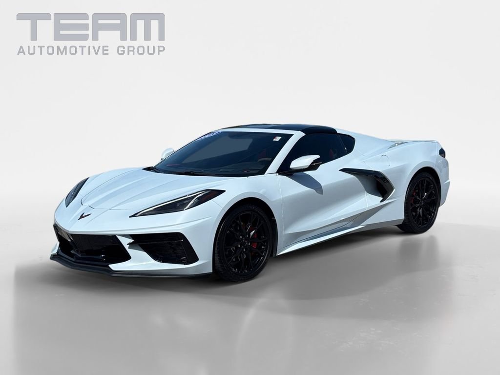 Used 2023 White Chevrolet Stingray image 3