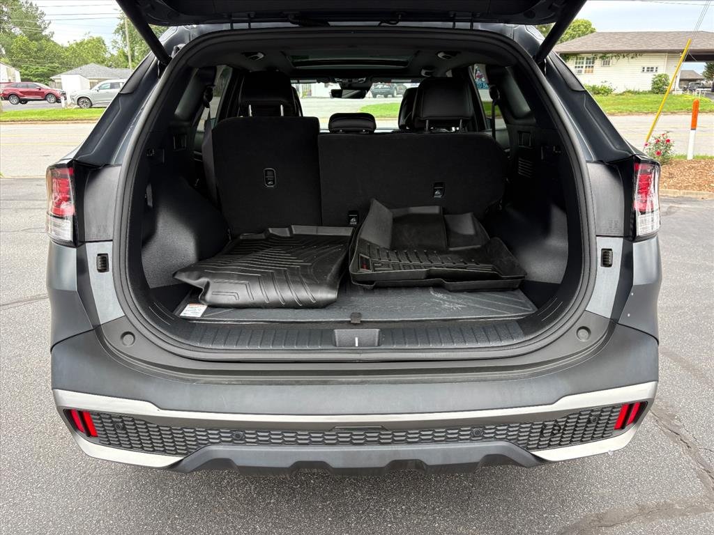 Used 2023 Shadow Matte Gray Kia X-Line image 23
