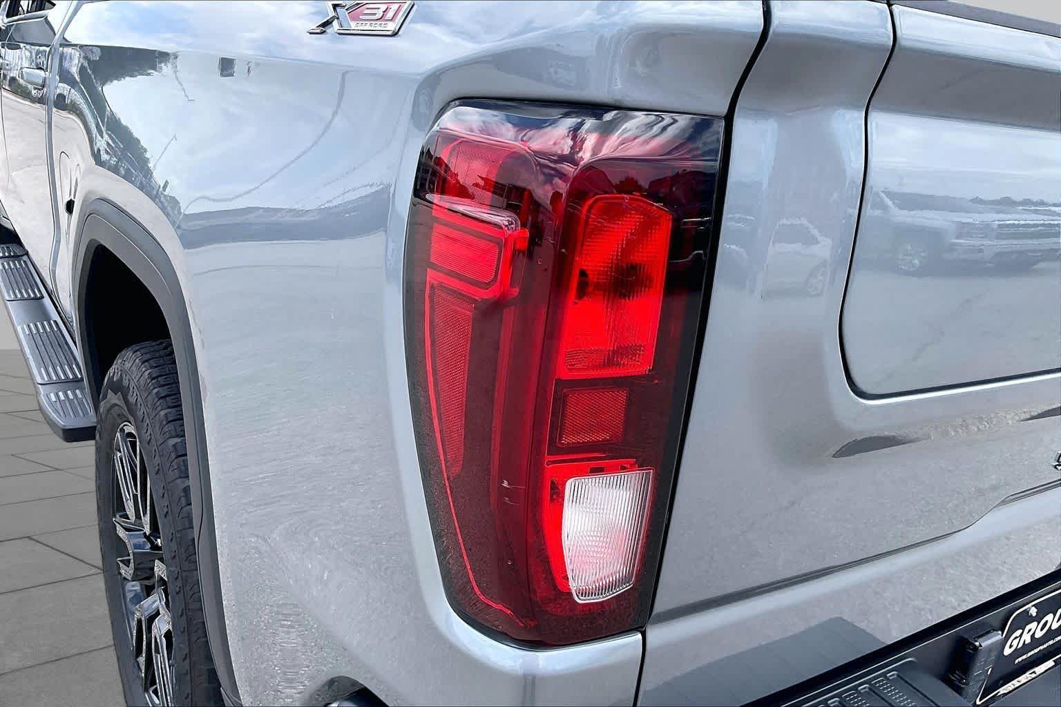 Used 2024 Sterling Metallic GMC Elevation image 29