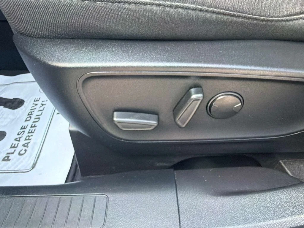 Used 2023 Black Ford Active image 20