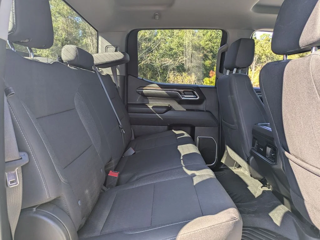 Used 2024 White Chevrolet RST image 22