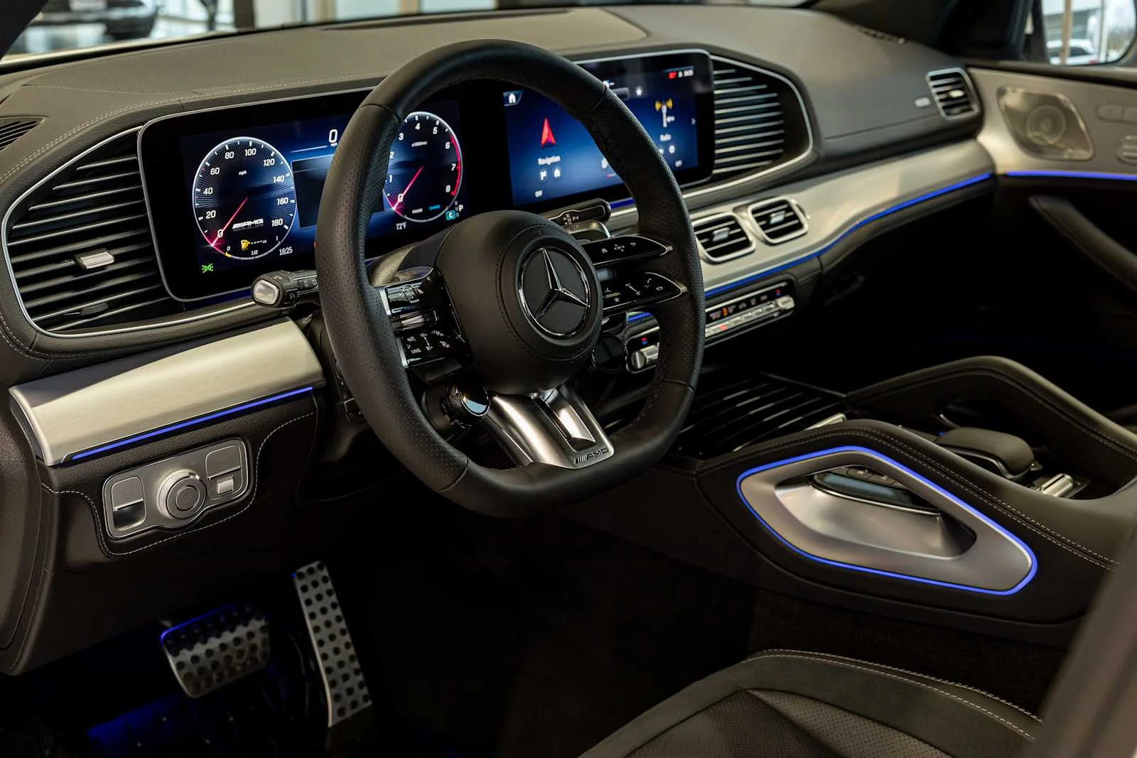 New 2026 Polar White Mercedes-Benz AMG® GLE 53 4MATIC+ SUV image 13