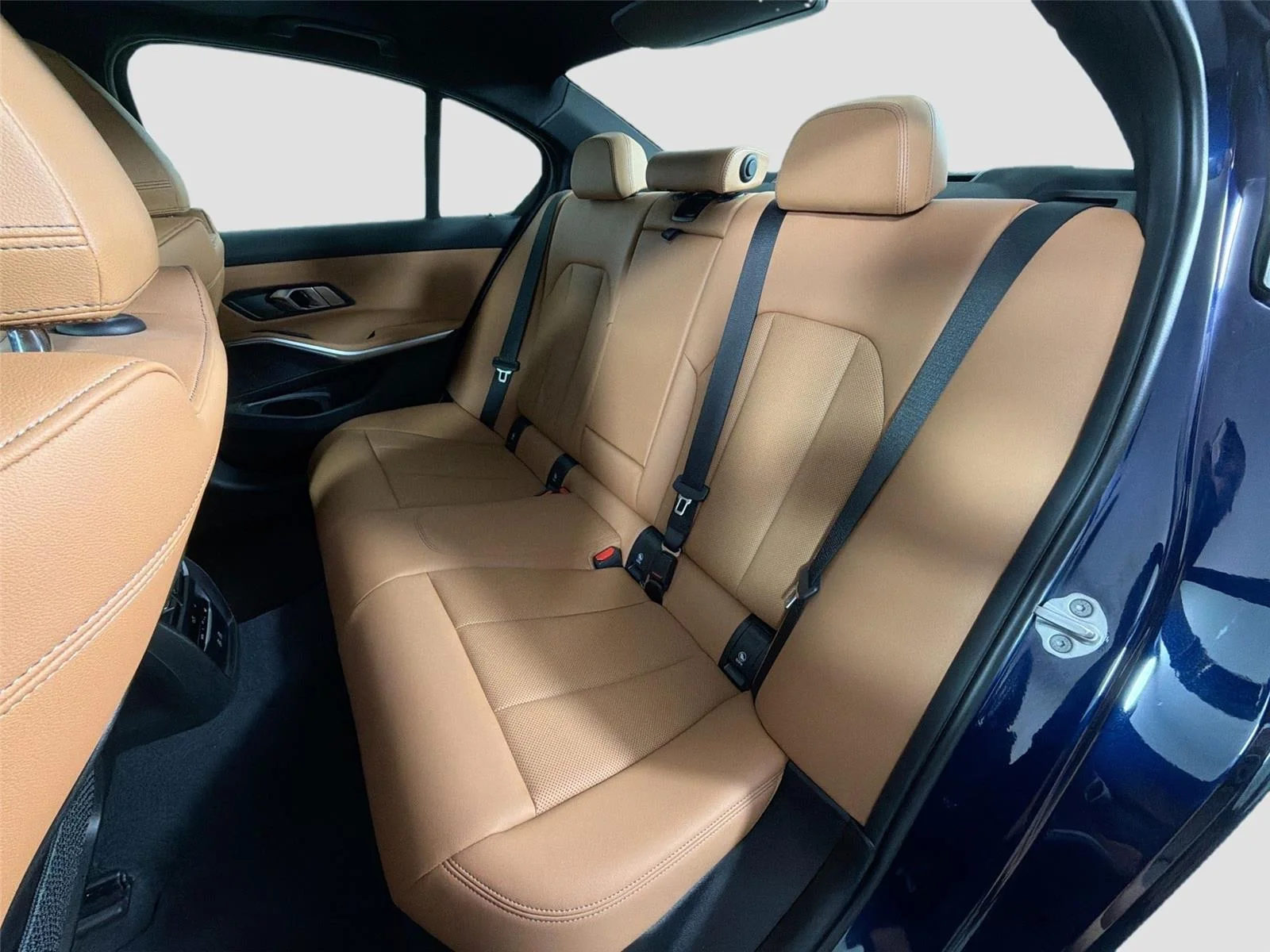 Certified Used 2023 Tanzanite Blue II Metallic BMW 330i image 24