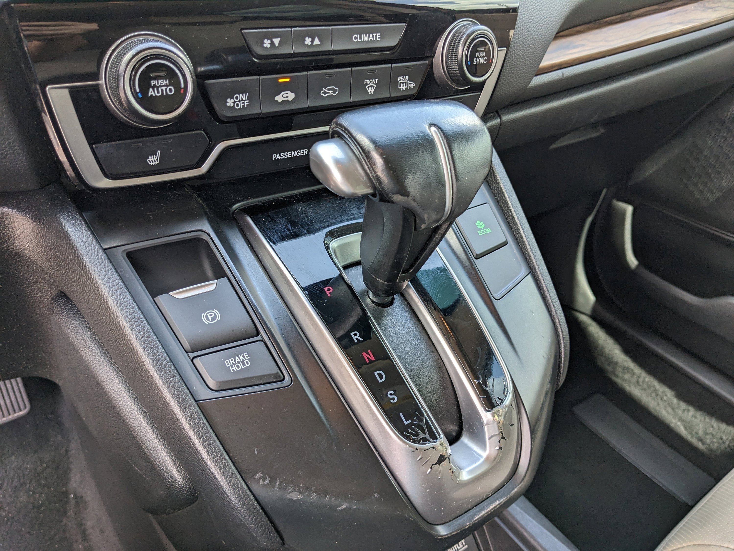 Used 2019 Molten Lava Pearl Honda EX-L image 24