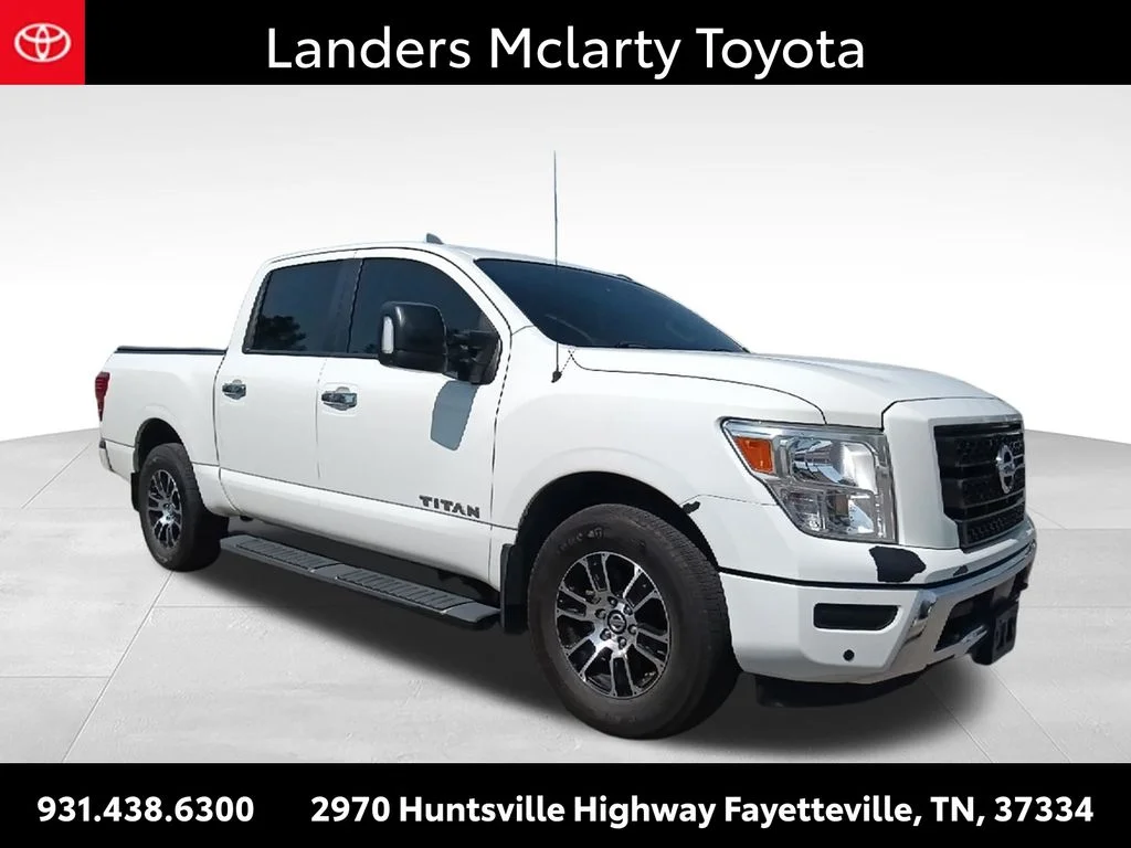 Used 2021 White Nissan SV image 1