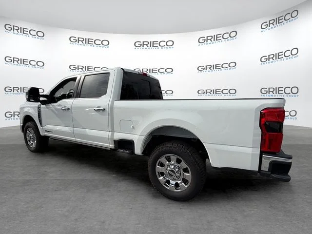 Used 2024 White Ford Lariat image 5