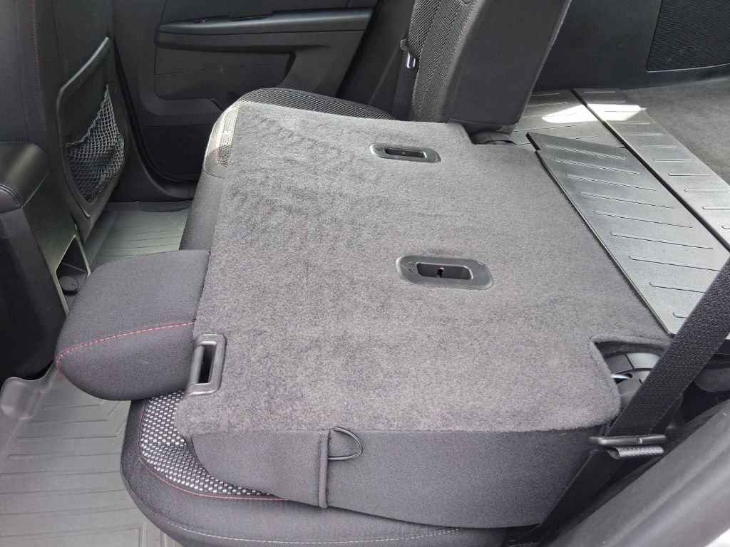 Used 2016 Silver Chevrolet LS image 15