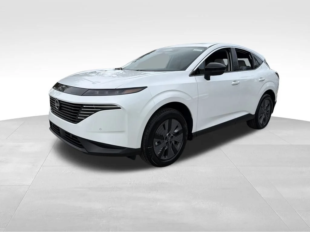 New 2026 White Nissan SL image 3