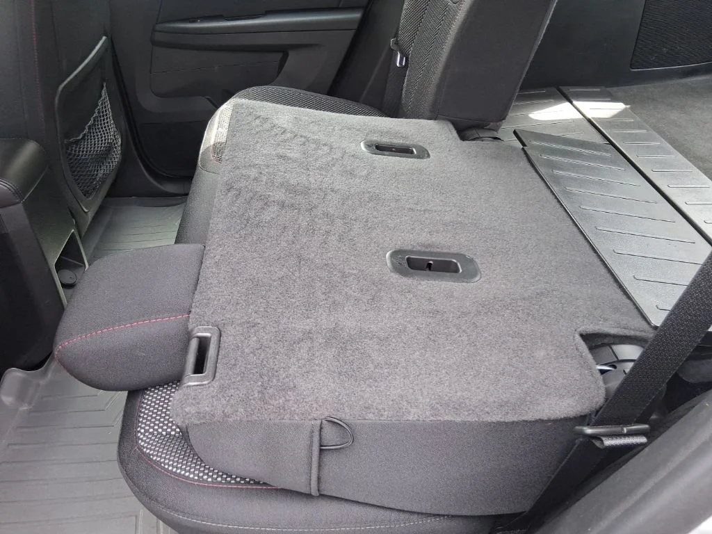 Used 2016 Silver Chevrolet LS image 15