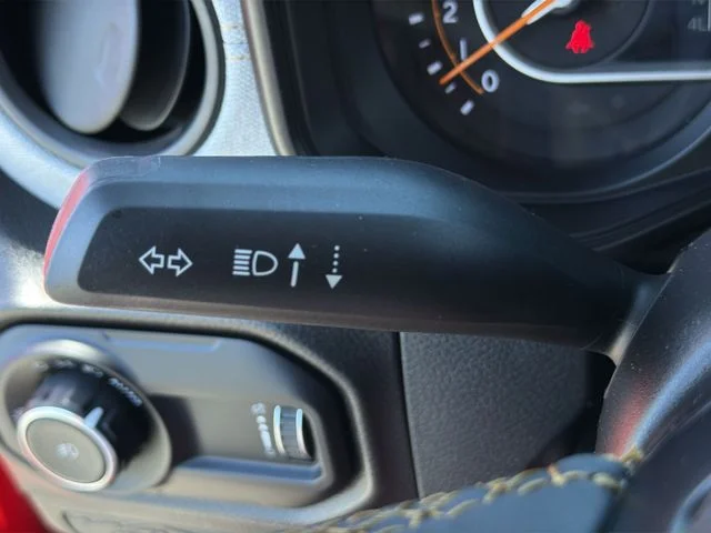 Used 2024 Red Jeep Sport S image 30