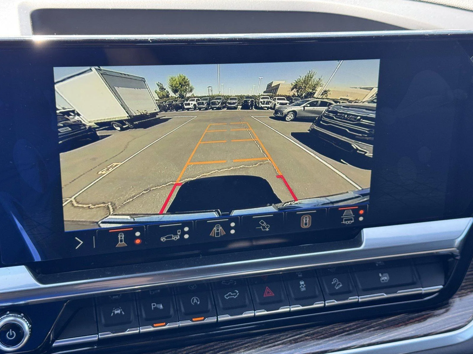 New 2026 Sterling Metallic GMC Elevation image 18